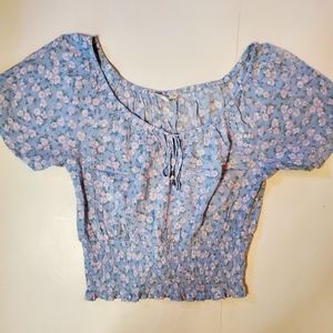 Hippie Rose Boho off-the-shoulders peasant top light blue floral Size Large
